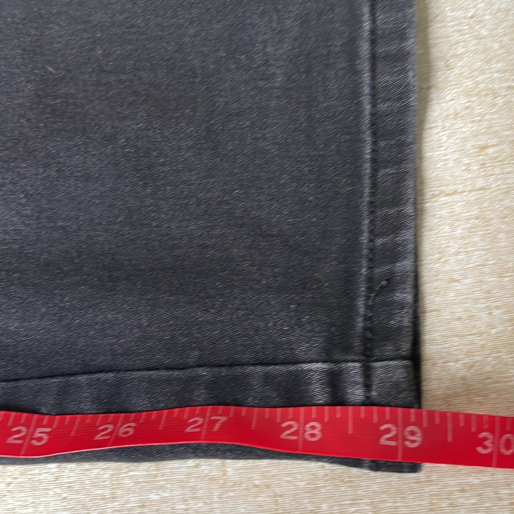 Gloria Vanderbilt Jeans - Picture 8 of 8